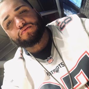 Meet your Posher, Manuel